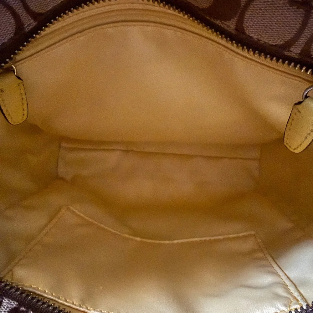 Coach F48879 Signature Mini Tanner shoulder bag in coach canvas/yellow leather - Picture 4 of 16